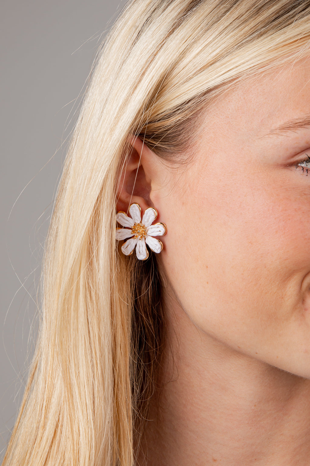 Aviana Raffia Floral Stud Earrings