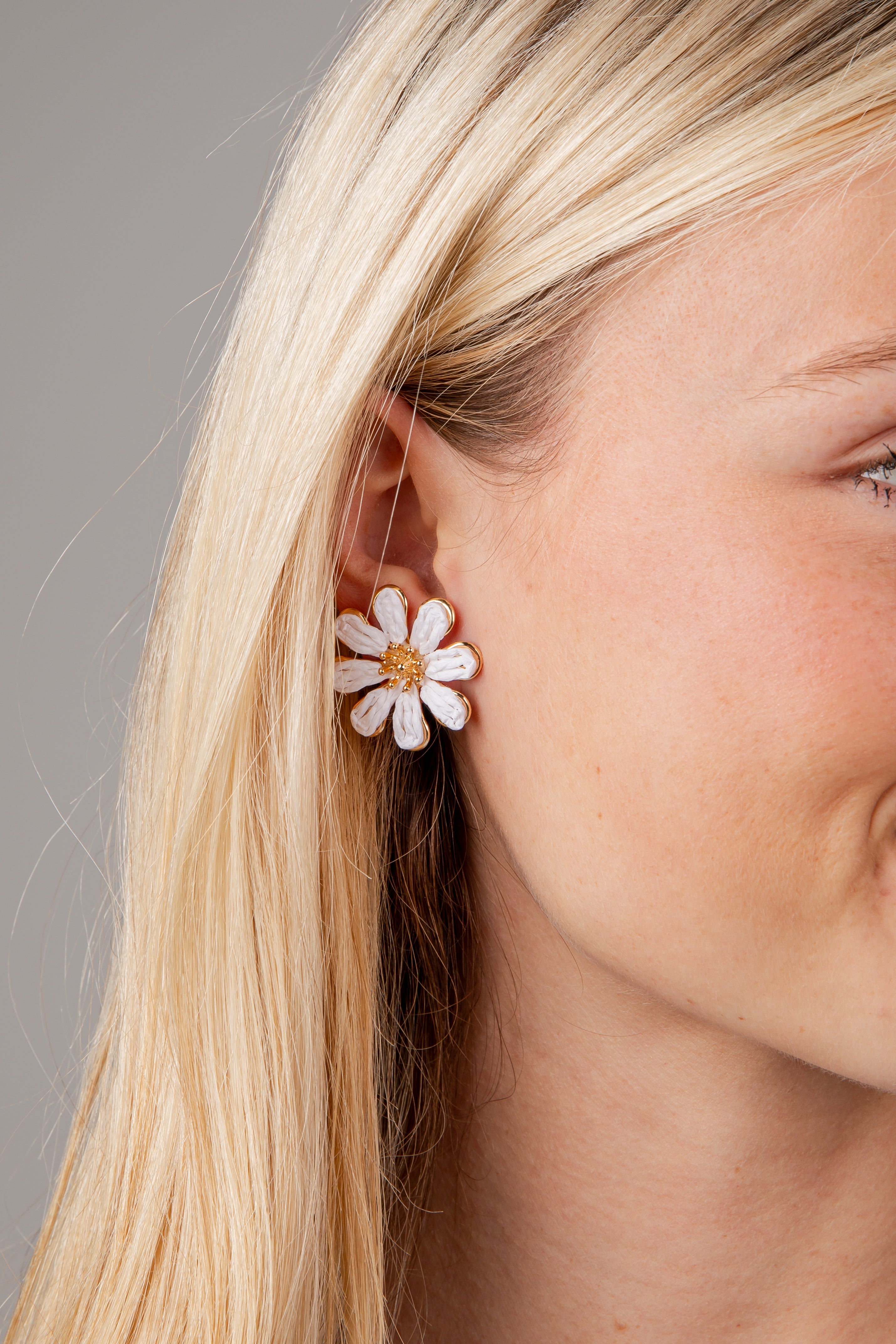 Aviana Raffia Floral Stud Earrings