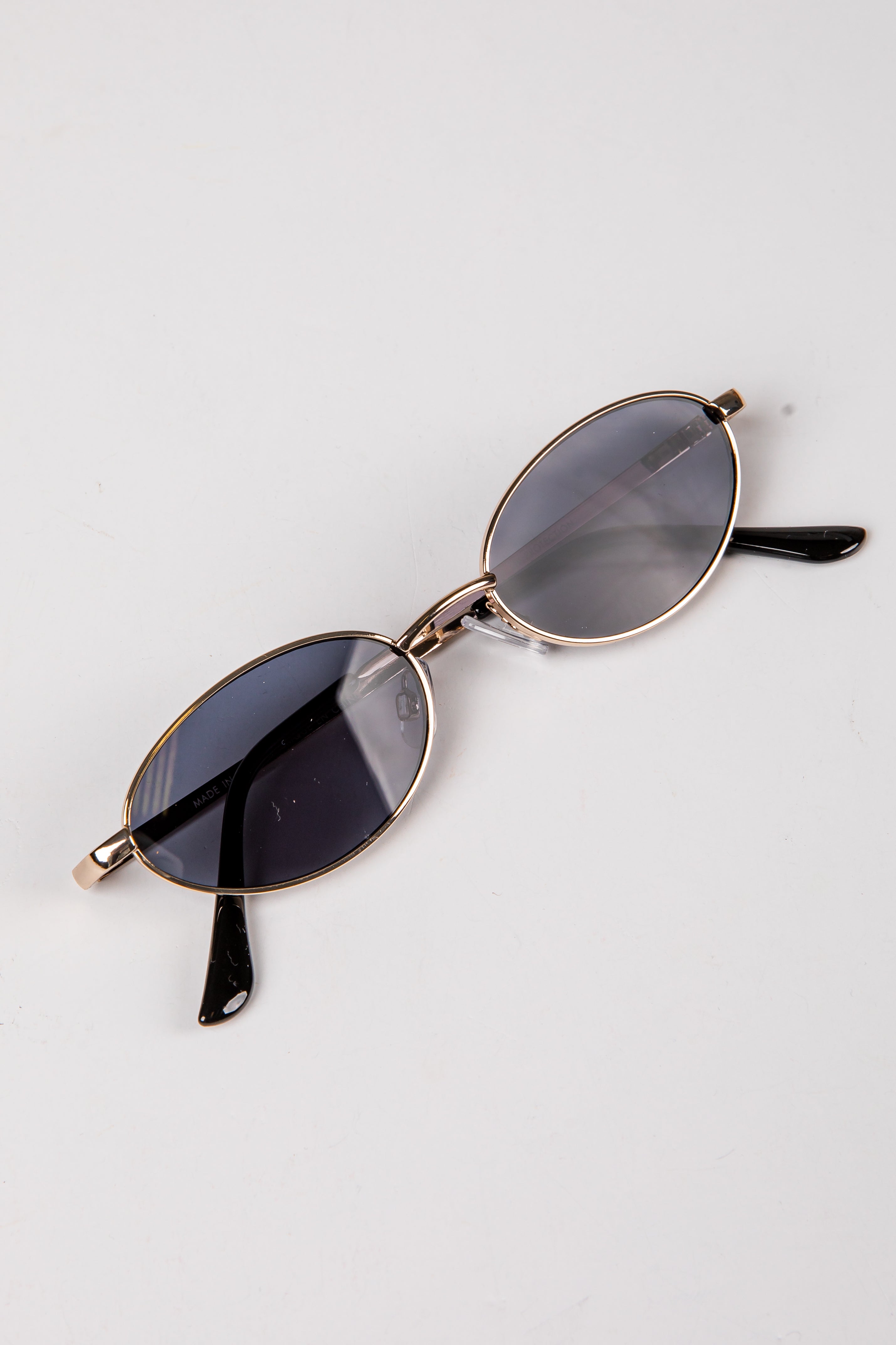 Downtown Edge Gold Oval Sunglasses