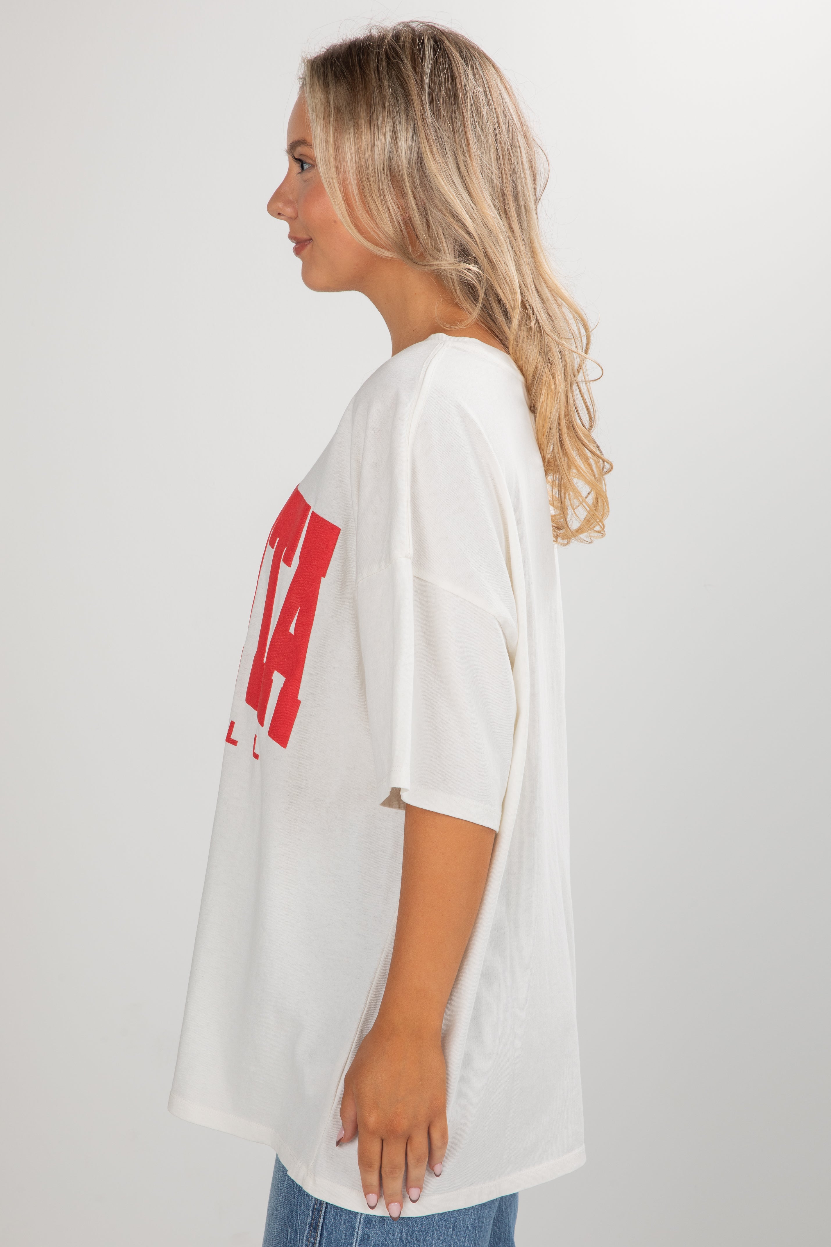 Off White/Red Atlanta Baseball Tee