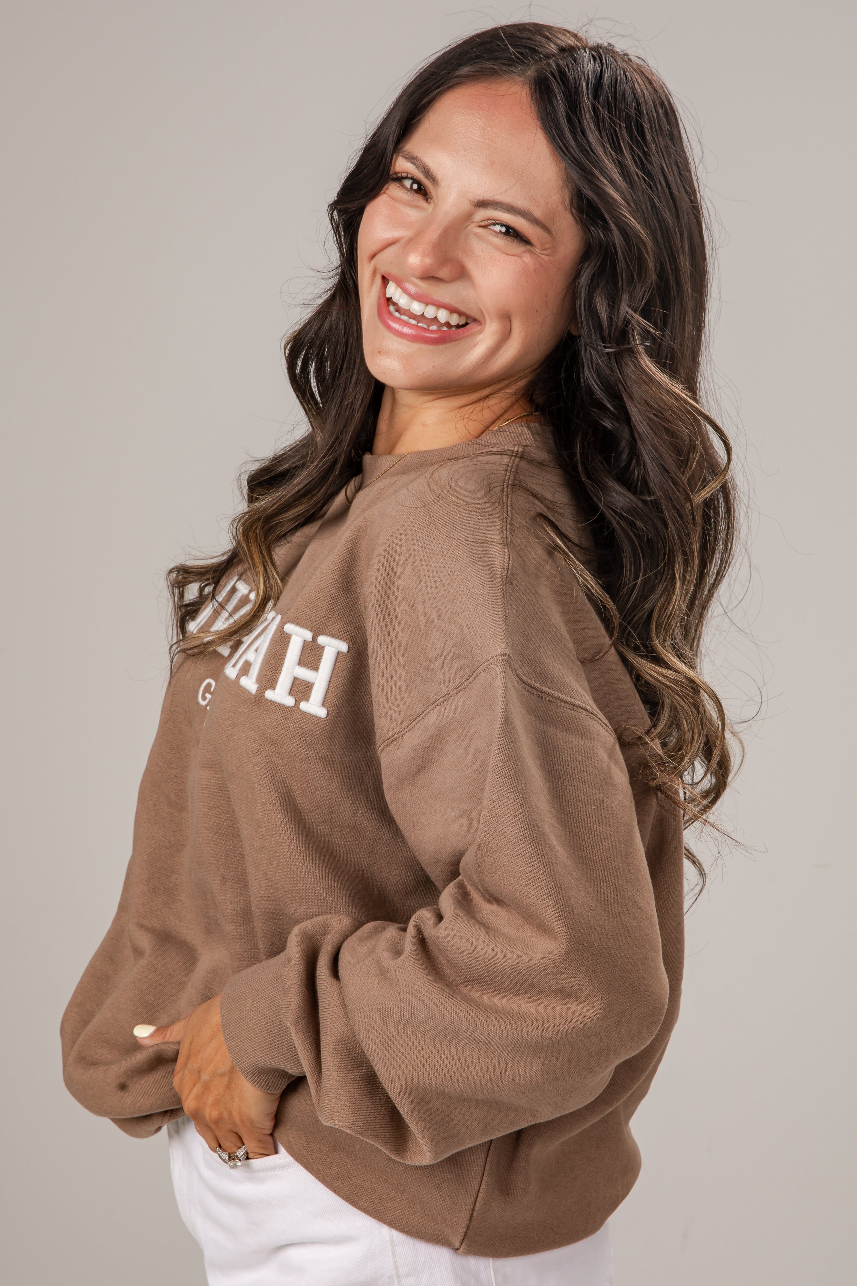 Savannah Brown Relaxed Pullover