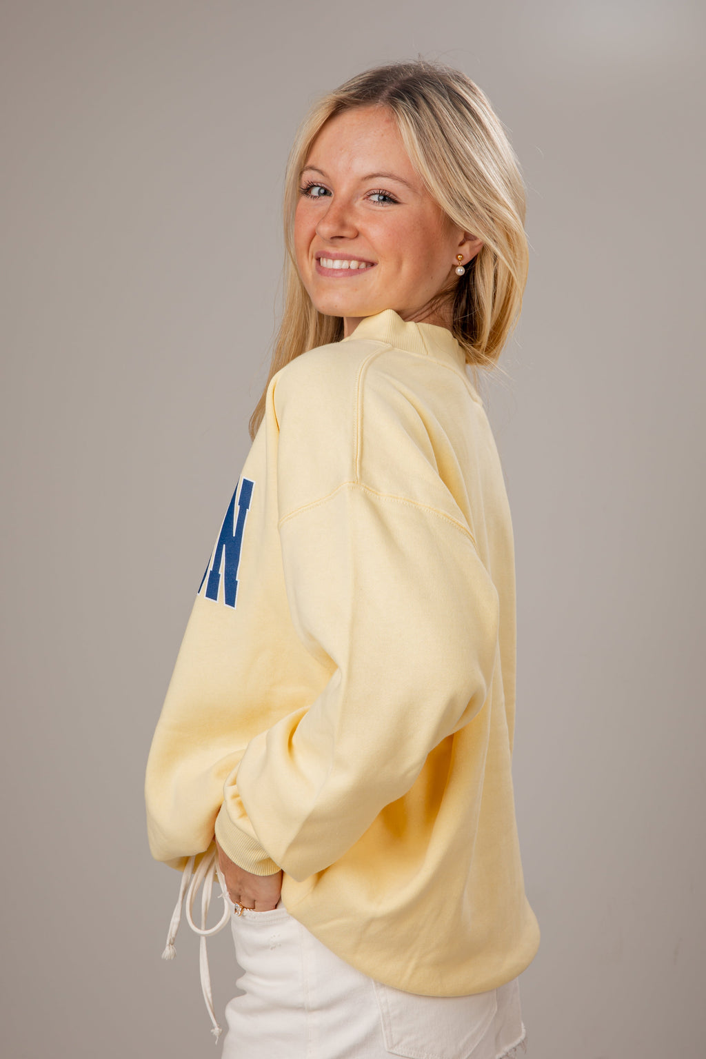 Charleston Graphic Yellow Mockneck Sweatshirt