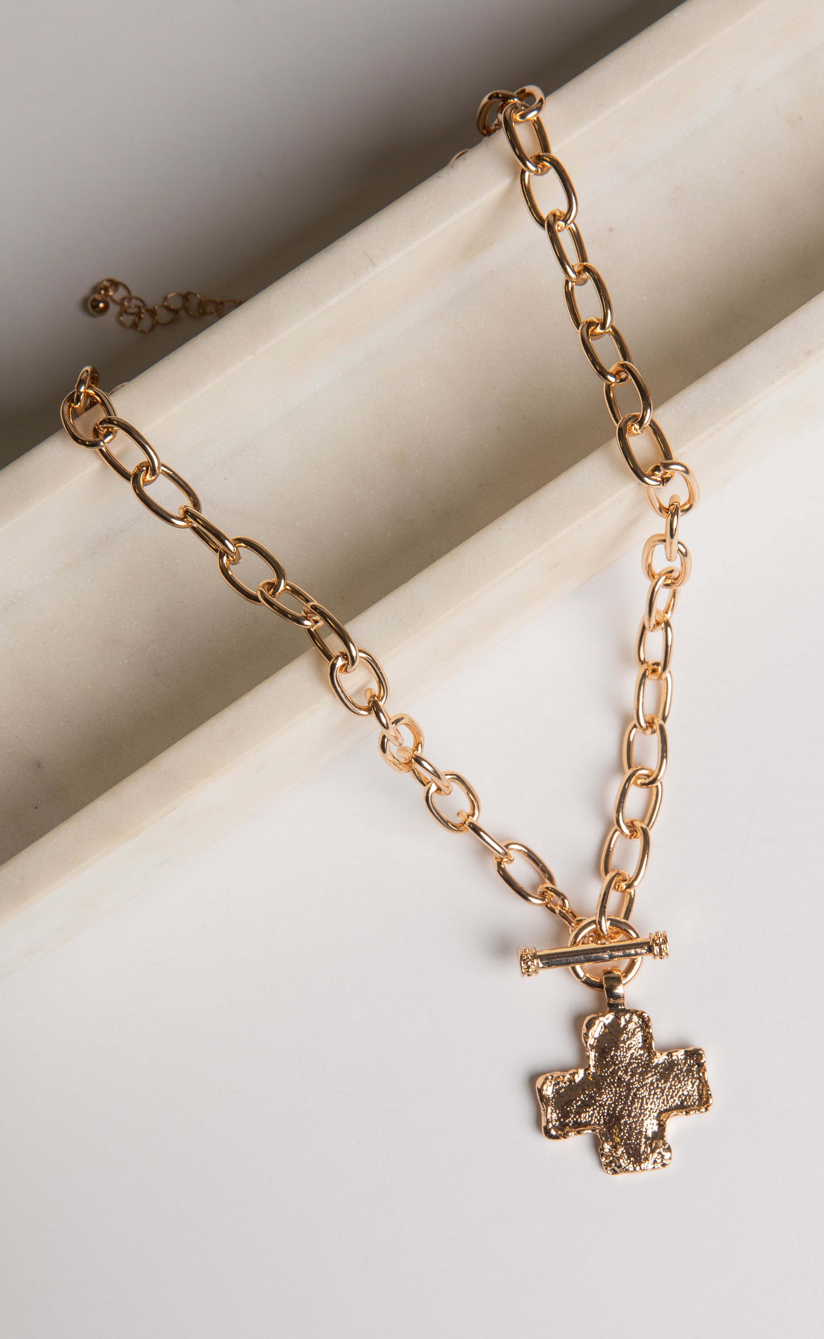 Macie Chain Necklace