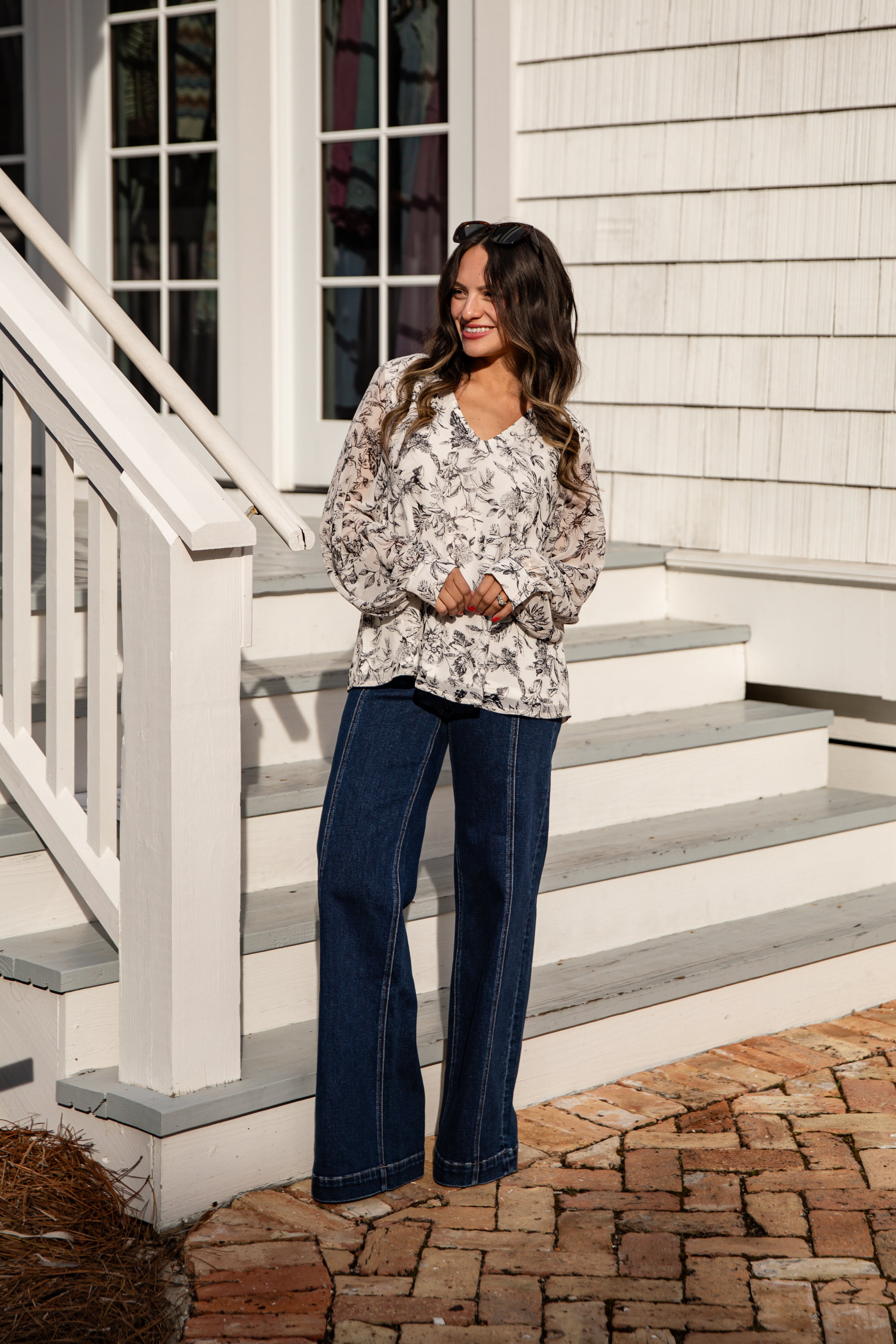 FINAL SALE - Purely Polished White Floral Blouse - DU Deal